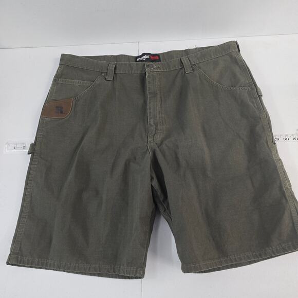 Wrangler® RIGGS Workwear® Carpenter Short size 42 green mens 6020 - Picture 1 of 10